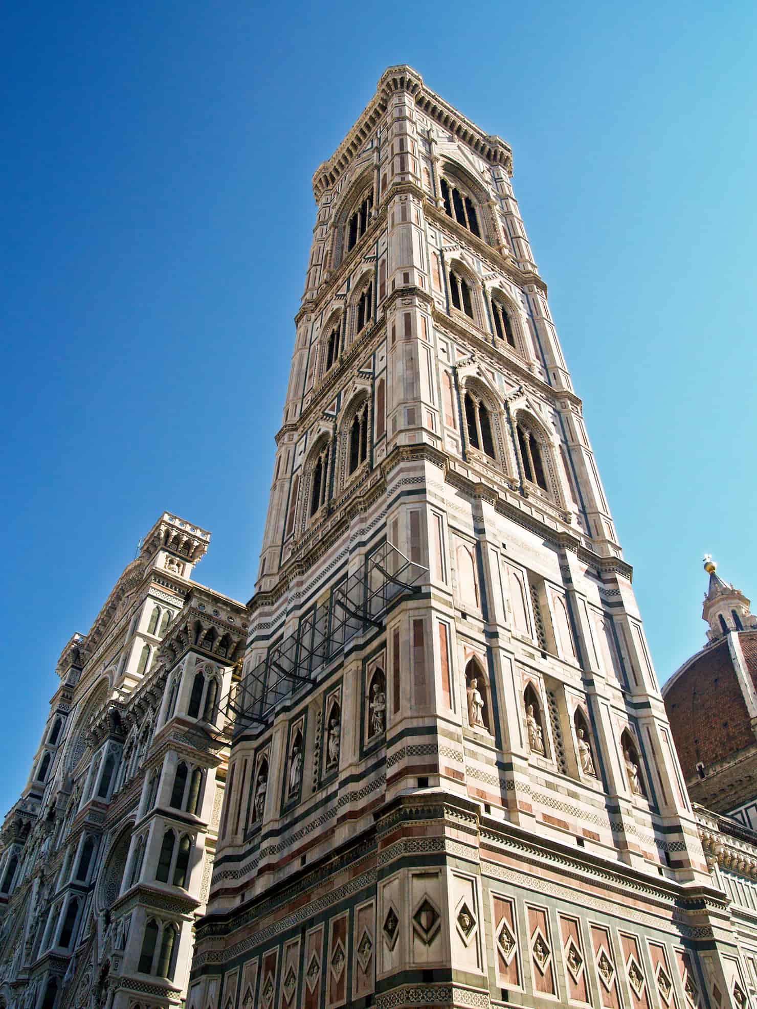 dzwonnica giotto od dołu