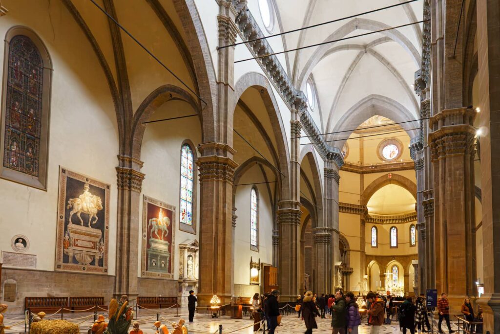 wnętrze katedry santa maria del fiore